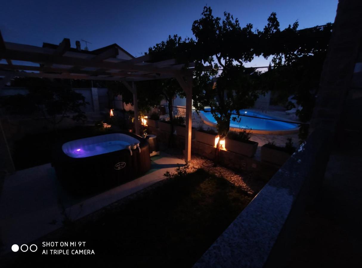 Vila Sentio Mare-Apartments Livaic Zeljko พิโรวัซ ภายนอก รูปภาพ
